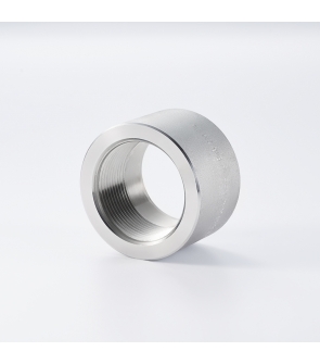 HALF COUPLING (SS304)  : 1¼"  NPT